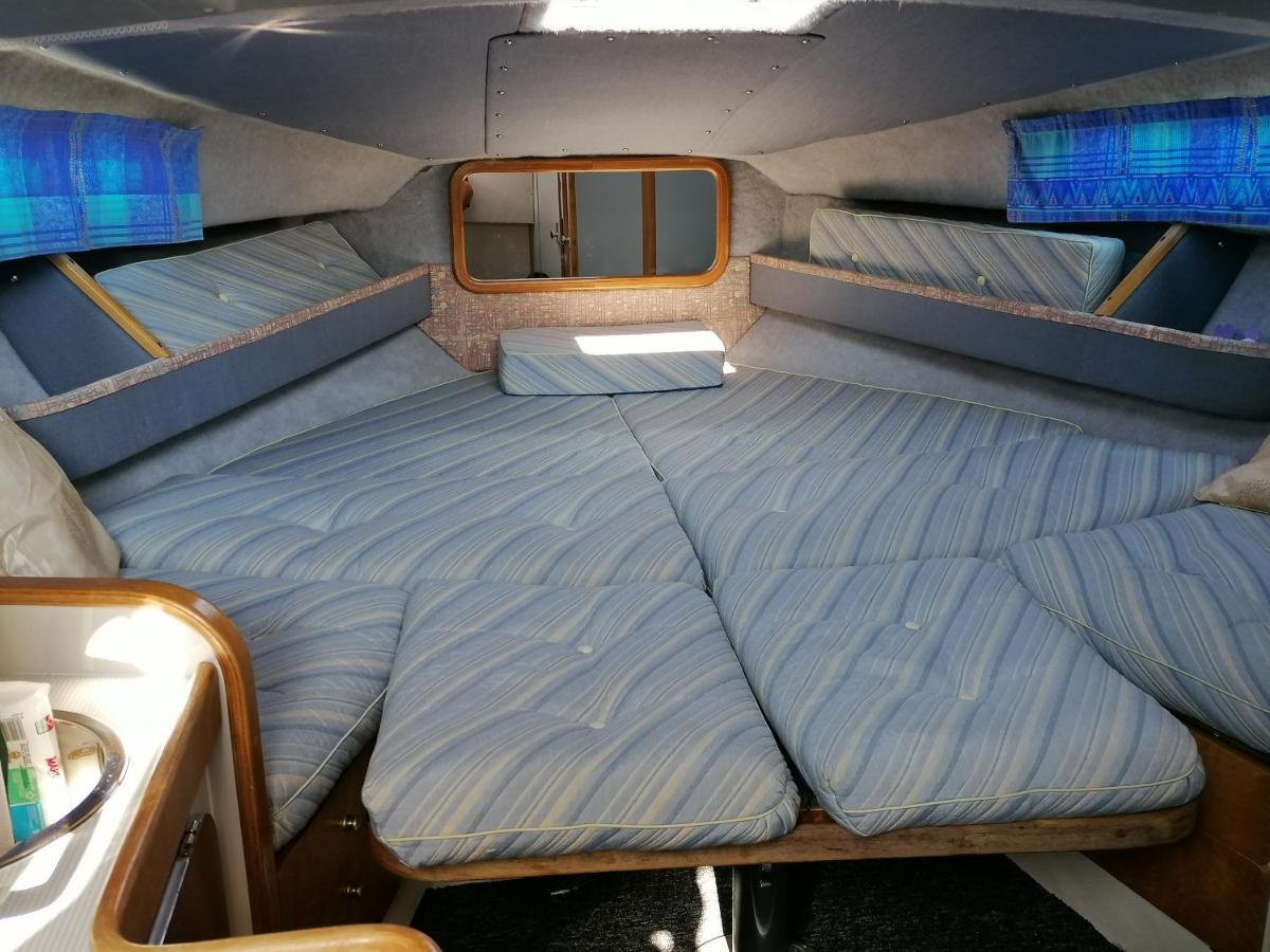 Sejour Insolite Sur Un Yacht. Bateau Hotel A Quai. La Rochelle  Kültér fotó