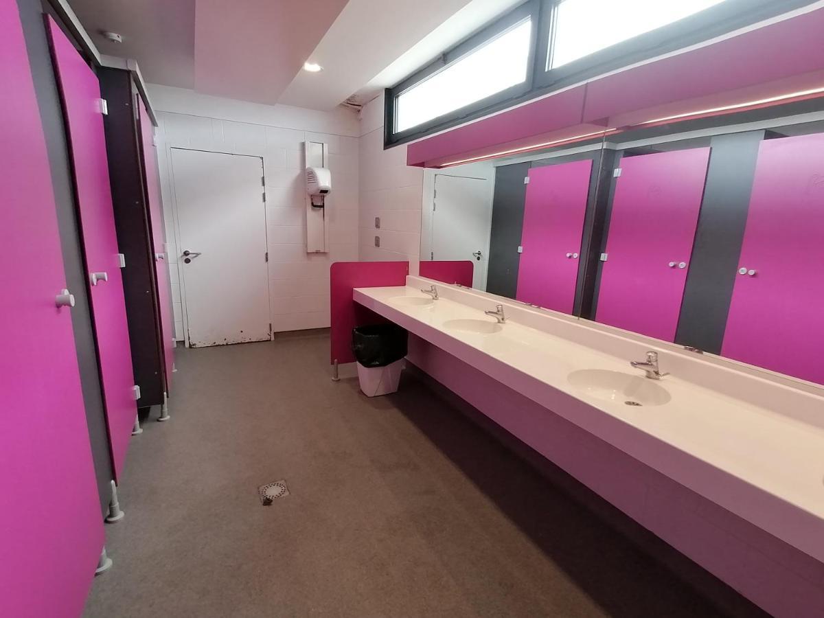 Sejour Insolite Sur Un Yacht. Bateau Hotel A Quai. La Rochelle  Kültér fotó