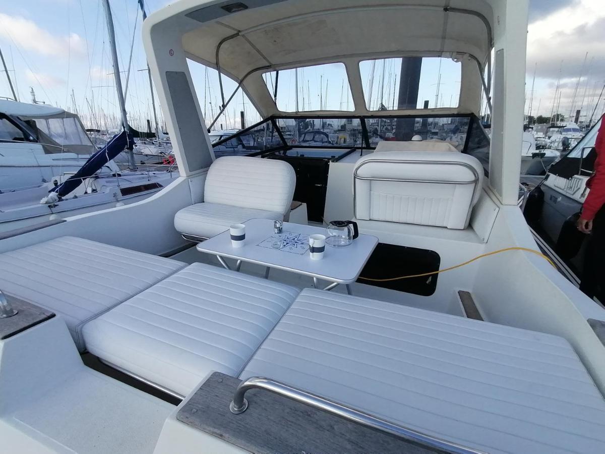 Sejour Insolite Sur Un Yacht. Bateau Hotel A Quai. La Rochelle  Kültér fotó
